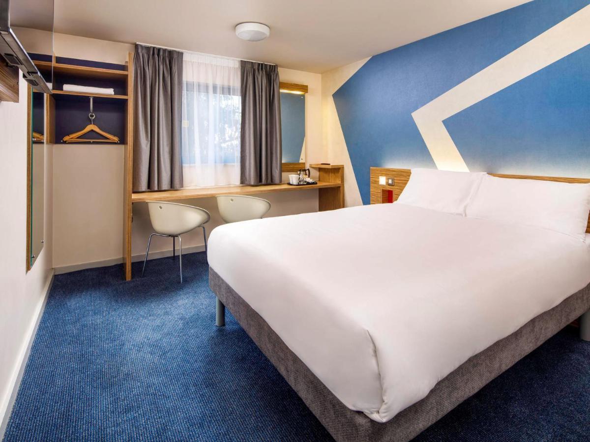 Ibis Budget London Heathrow Terminal 5 希思罗 外观 照片