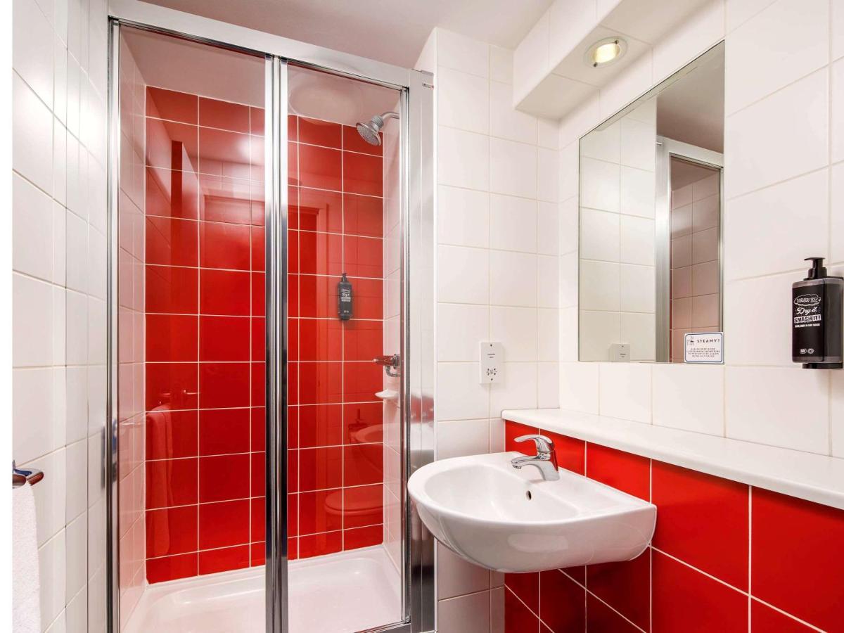 Ibis Budget London Heathrow Terminal 5 希思罗 外观 照片